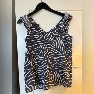 Mudpie Blue/Gray and White Patterned Top